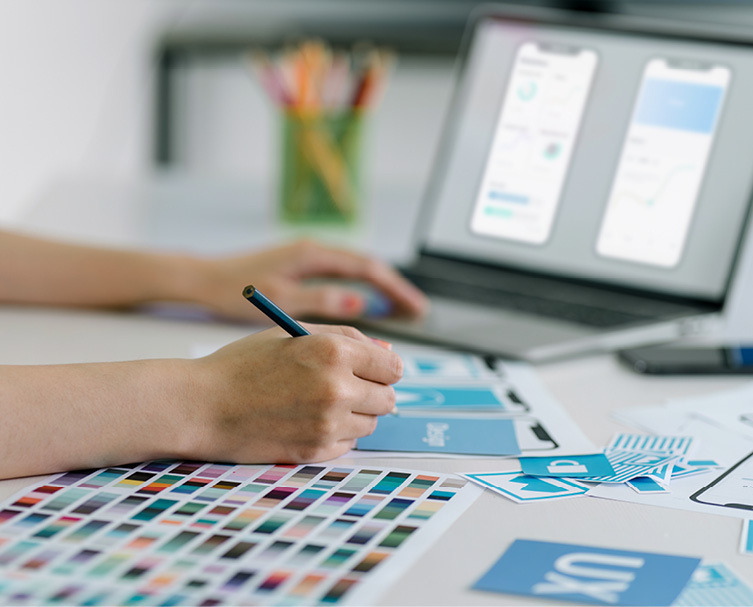 HNC Graphic Design Callout