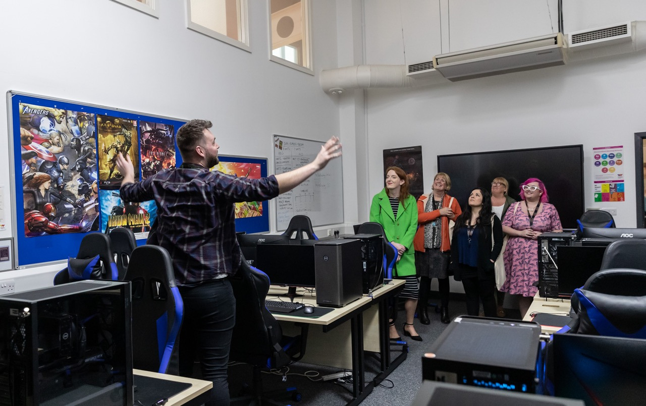 ACDS Launch Touring the Esports classroom