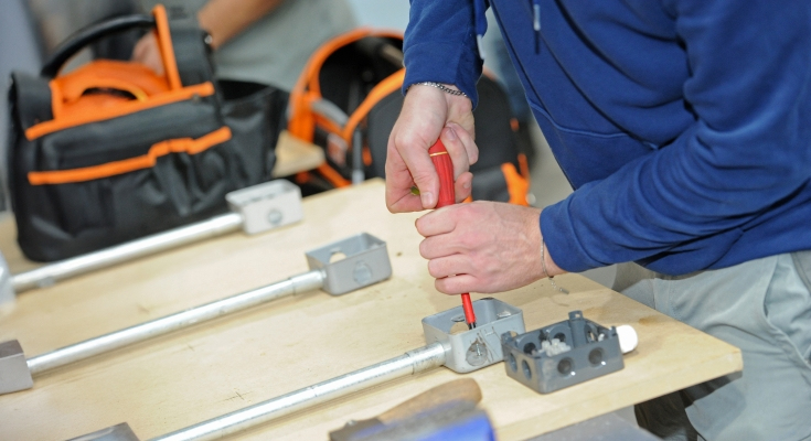 Electrician hands