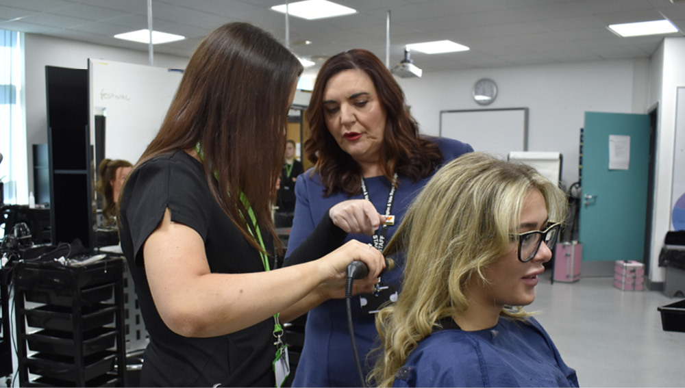 Hairdressing 01