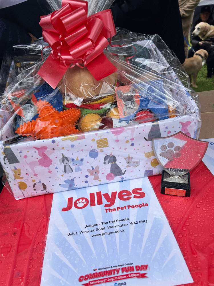Hamper donated by Jollyes