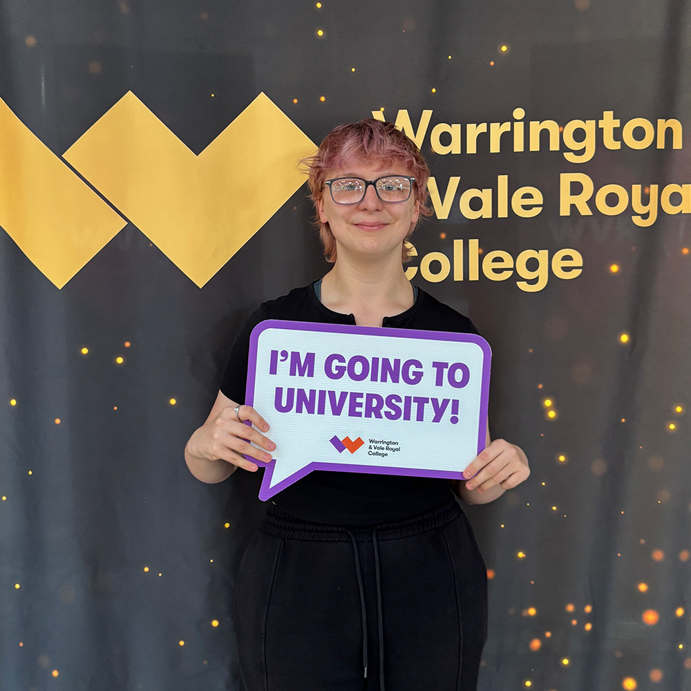 Jamies next stop is University of Dundee