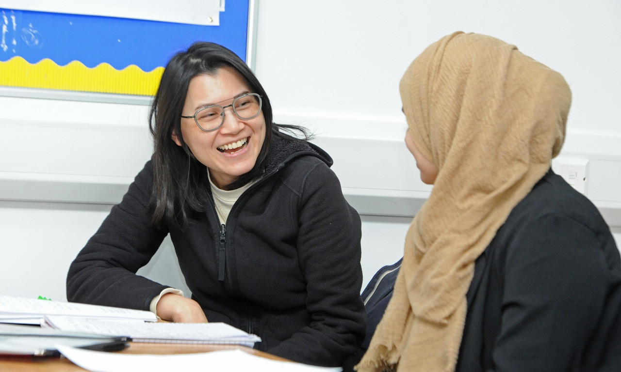Study Esol ESOL Adult Part Time Courses | Warrington & Vale Royal College