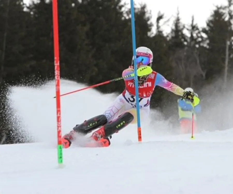 Caitlin Baldwin skiing 1