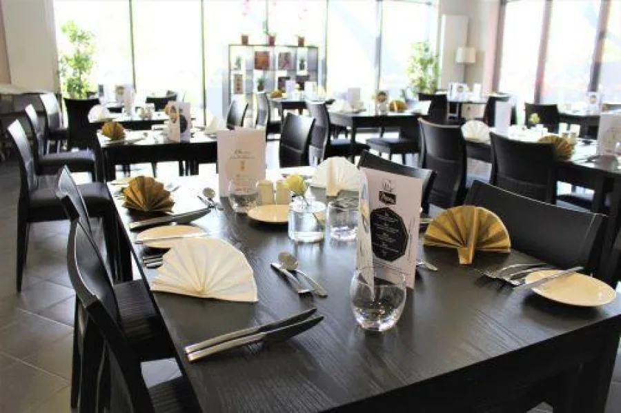 Restaraunt 2023 11 01 114736 urto