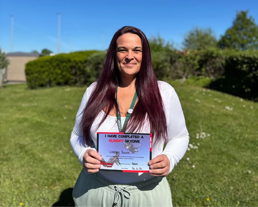 Lindsay Quinn Access to he student skydive newsstory