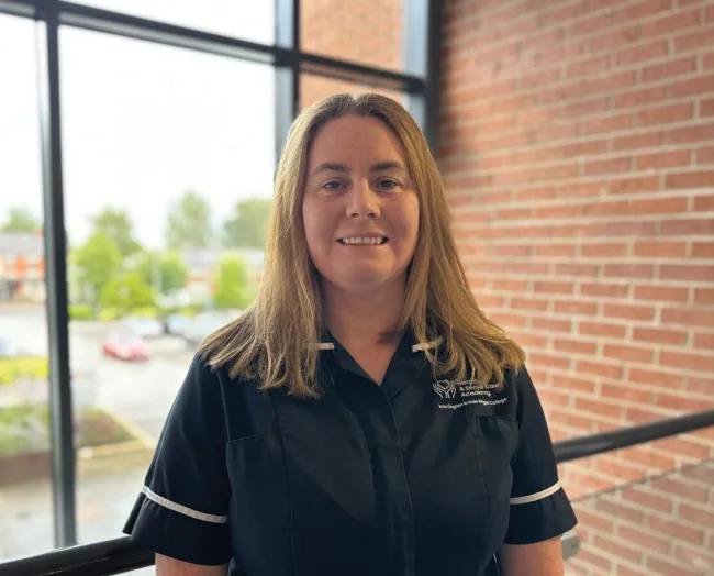 Nicola Voos Testimonial Headshot